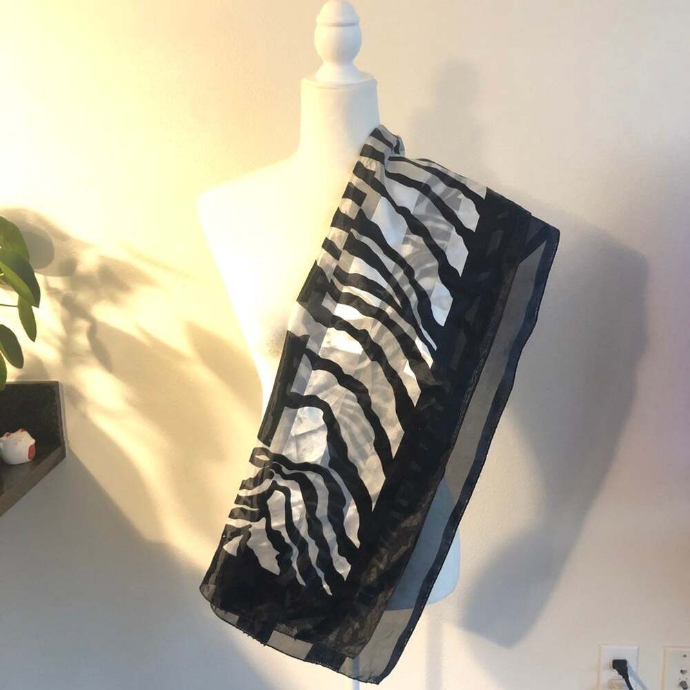 Shiny Black / White Zebra Pattern Scarf